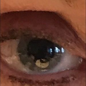 Meet your Posher, Iris